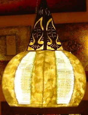 lampadario etnico giallo